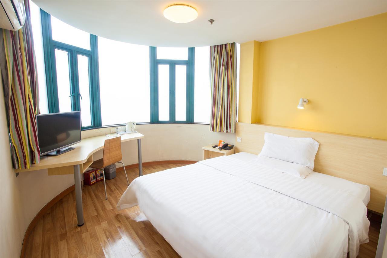 7Days Inn Shanghai Hong Mei South Road Branch Экстерьер фото